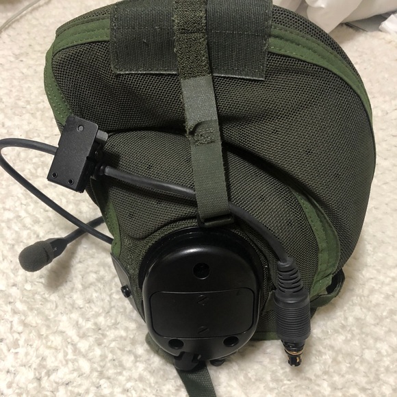 Bose Vic 3 CVC Combat Vehicle Crewman Headset - Picture 5 of 8